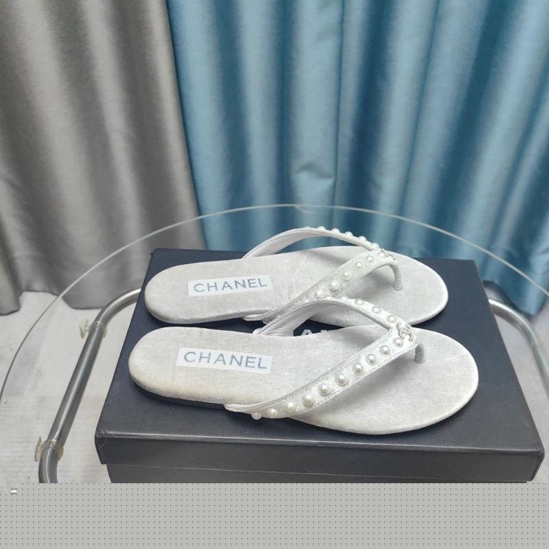 Ch*el slippers